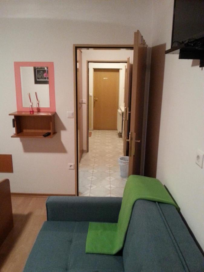 Apartmaji In Sobe Kocjancic Podcetrtek Bagian luar foto