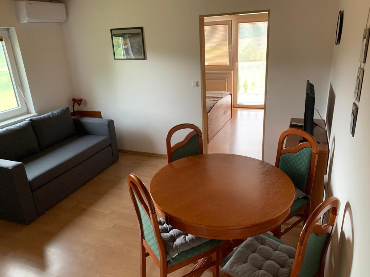 Apartmaji In Sobe Kocjancic Podcetrtek Bagian luar foto