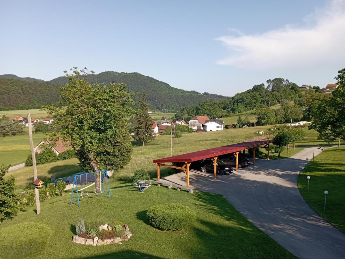 Apartmaji In Sobe Kocjancic Podcetrtek Bagian luar foto