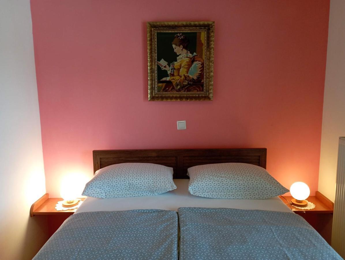 Apartmaji In Sobe Kocjancic Podcetrtek Bagian luar foto