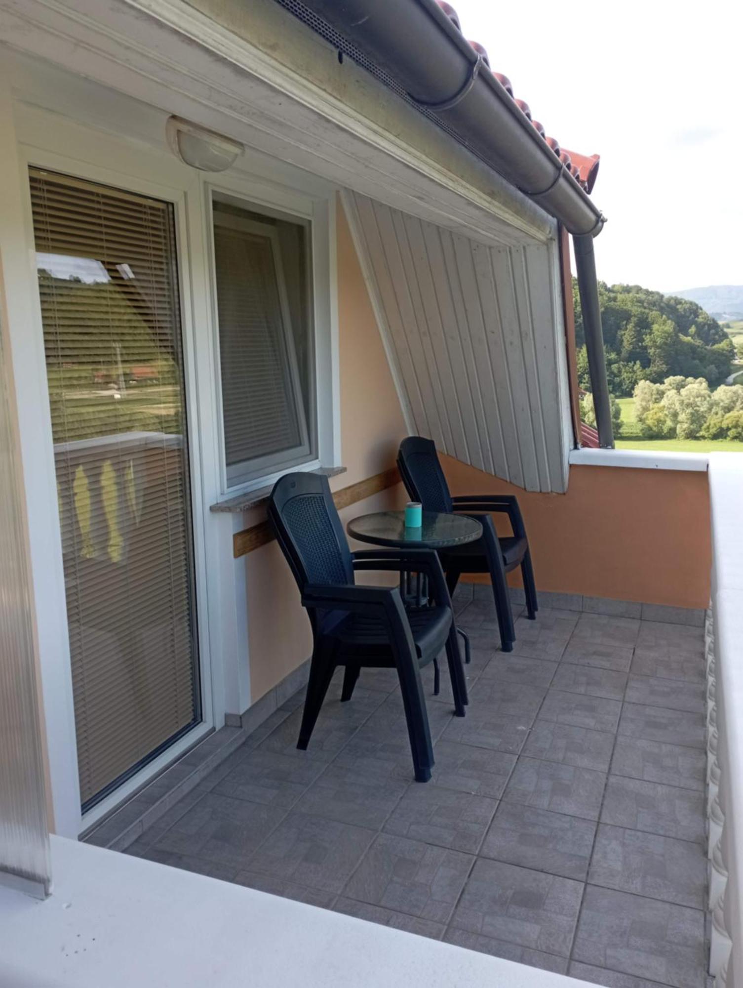 Apartmaji In Sobe Kocjancic Podcetrtek Bagian luar foto